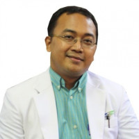 Dr. dr. Matheus Tatang Puspanjono, Sp.A, M.Ked(Ped) Profile Photo