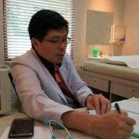 dr. Leonardus Susanto Isman, Sp.A Profile Photo