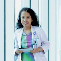 dr. Kencana Shinta Moser, Sp.OG Profile Photo
