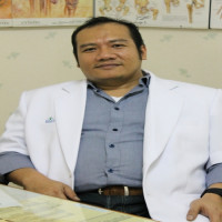 dr. Reza Musmarliansyah, Sp.B(K)Onk Profile Photo