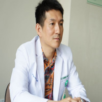 dr. Adrianus Kosasih, Sp.JP Profile Photo