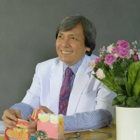 drg. Robert Lessang, Sp.Perio Profile Photo