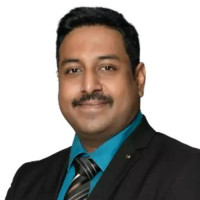 Dr. Praneeth Revuri Profile Photo