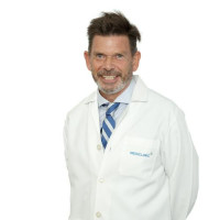 Dr. Nicholas Bennett Profile Photo