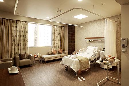 Okadoc Com Sharjah في Hospital متعددة التخصصات Sharjah Medcare Hospital Sharjah